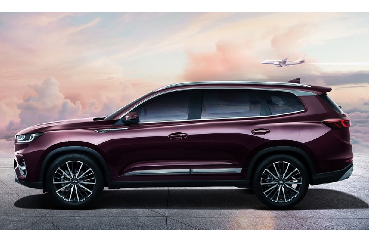 Giá xe Chery Tiggo 8 Plus chua công bố, nó sẽ chính thức hiện diện lần đầu trước công chúng tại Triển lãm Ô tô Bắc kinh 2020 diễn ra từ ngày 25/9. Khi đó, chúng ta sẽ có một cái nhìn kỹ càng và nhiều thông tin chi tiết hơn về mẫu SUV bắt mắt này.