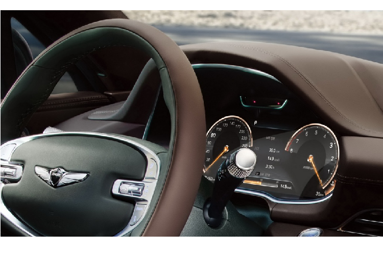 Các tính năng an toàn gồm kiểm soát hành trình thông minh, trợ giúp tránh va chạm trước, trợ giúp tránh va chạm phía sau, hệ thống trợ giúp trên cao tốc, trợ giúp tránh va chạm với phương tiện băng qua phía sau, trợ giúp tránh va chạm khi đỗ xe, và cảnh báo mức tập trung của tài xế.