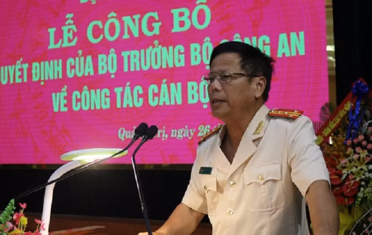 12 tan giam doc cong an vua duoc bo nhiem cuoi tuan qua-Hinh-6