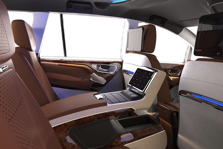 Đặc biệt, chỉ với một lần sạc, chiếc SUV full-size này có thể di chuyển liên tục lên tới 1126 km. Trong khi đó, sức kéo của Model H còn lên tới gần 7 tấn.