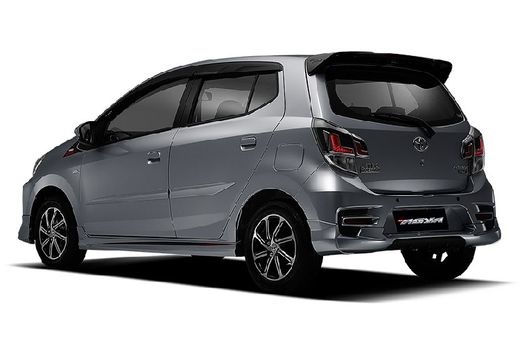 Là xe giá rẻ nên Toyota Wigo 2020 mới đương nhiên khá nghèo nàn về mặt trang bị an toàn. Xe được trang bị 2 túi khí tiêu chuẩn. Tại thị trường Indonesia, giá xe Toyota Wigo 2020 dao động từ 143,8 - 169,29 triệu Rupiah (khoảng 212 - 250 triệu đồng). Xe có tổng cộng 7 màu sơn ngoại thất, bao gồm đỏ, cam, vàng, trắng, bạc, xám và đen.