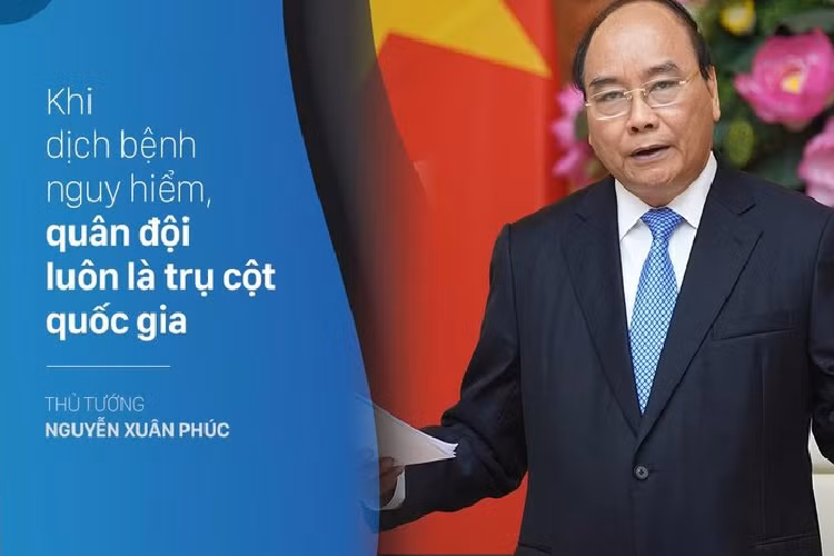 Chiều 22/3, tại Cục Quân y, Bộ Quốc phòng, Thủ tướng Nguyễn Xuân Phúc khẳng định quân đội luôn ở những nơi “đầu sóng ngọn gió” trong phòng, chống đại dịch Covid-19. “Quân đội của chúng ta luôn là trụ cột của quốc gia, đặc biệt khi đất nước lâm nguy, giặc giã, thiên tai, dịch bệnh nguy hiểm thì vai trò chủ đạo, tính chất nòng cốt của quân đội càng được thể hiện rõ hơn và phát huy mạnh mẽ”, Thủ tướng nhấn mạnh. 