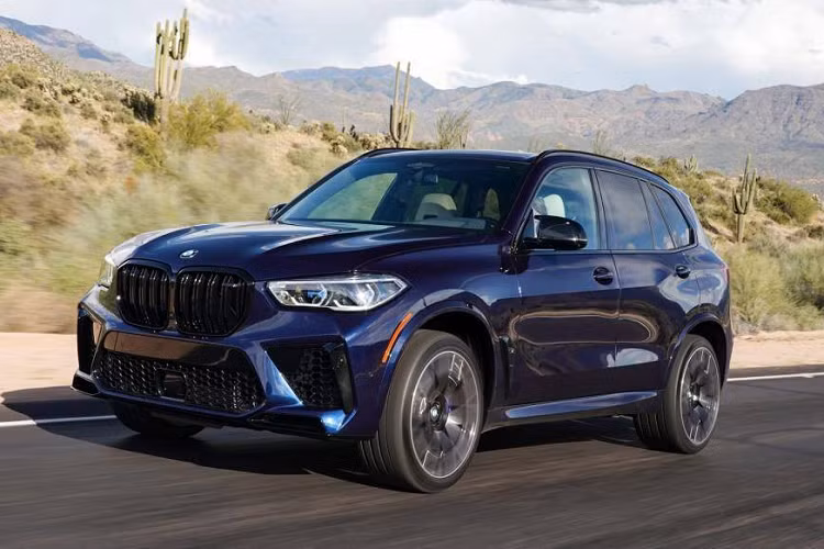 Mẫu xe sang gầm cao BMW X5M 2020 cho công suất tối đa lên tới 617 mã lực cho khả năng tăng tốc từ 0 - 100 km/h chỉ trong 3,7 giây