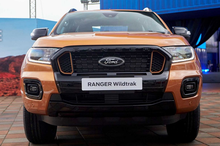 Tuy nhiên, hãng xe Mỹ vẫn chưa cho ra đời thế hệ mới của mẫu bán tải này. Thay vào đó, hãng cho ra mắt thế hệ nâng cấp thứ 3 cho Ford Ranger 2021 mới. Mẫu xe mới được sản xuất và trình làng tại Thái Lan, phần đầu xe được làm lại thể thao hơn và sẽ sớm được bán tại thị trường khác.