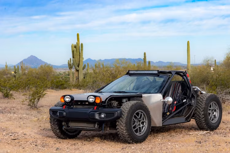 Bản độ của chiếc Corvette C5 hiện được chủ nhân đấu giá trực tuyến, số tiền đang ở mức 10.000 USD và sẽ chốt sổ vào ngày 5/5.