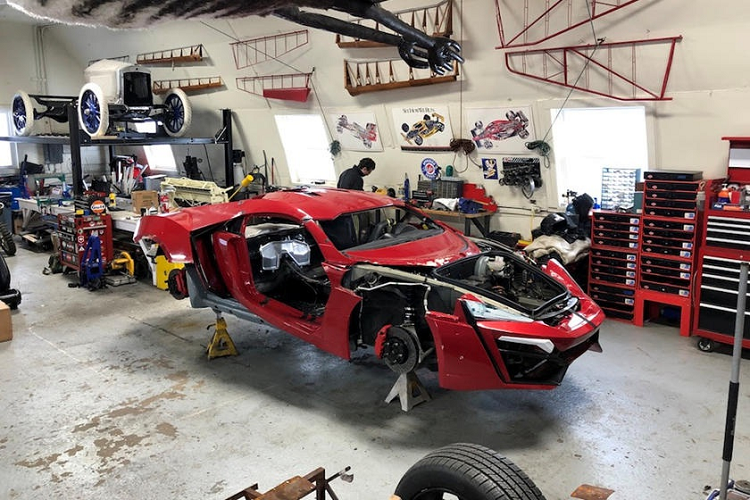 Casey đã ghi hình toàn bộ quá trình của dự án và đăng lên kênh YouTube của mình. Video gần đây cho thấy phần cơ thể của siêu xe đã được hoàn thiện cơ bản, ống xả Soul Performance đã được lắp vào. Hãng độ đang đẩy nhanh tiến độ thực hiện và dự kiến giới thiệu chiếc xe này tại triển lãm SEMA 2020 diễn ra vào tháng 10.