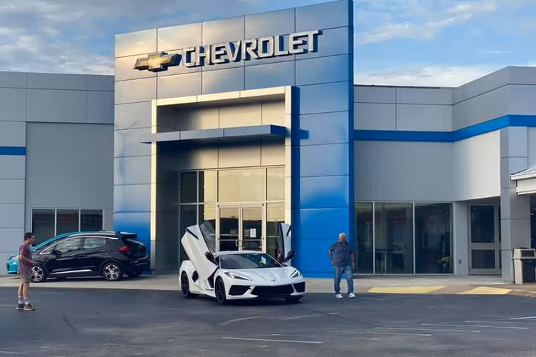 Mức giá độ cửa Corvette C8 hợp lý này khiến nhiều chủ sở hữu cũng muốn thử lắp "đôi cánh" đặc biệt của Eikon cho xế cưng.