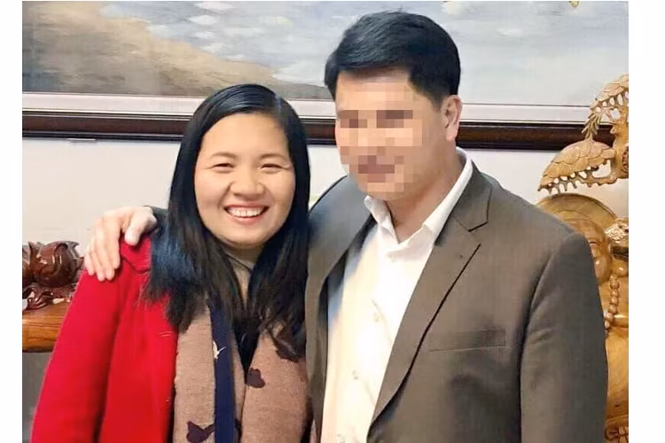 Vo Giam doc So Tu phap lua dao hang tram ti dong: Vo no tu dau?