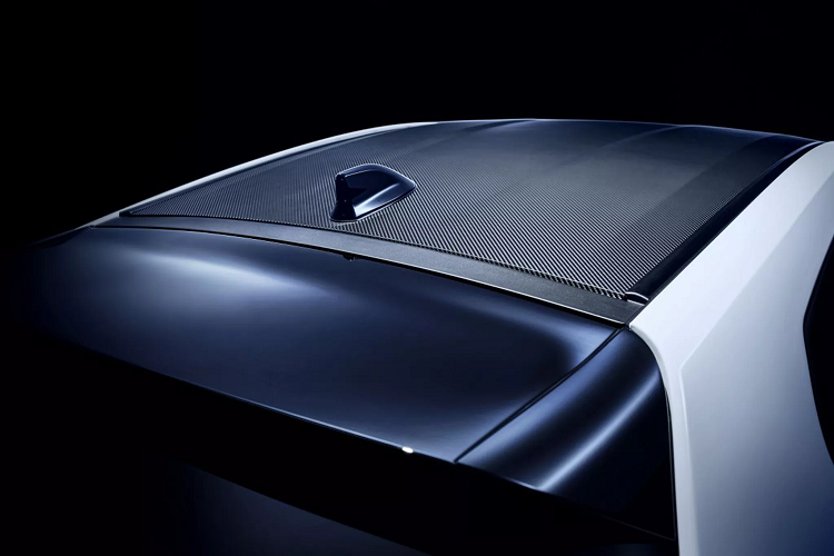 “Trái tim” của Toyota GR Yaris 2020 chính là động cơ 3cyl dung tích 1.6L tăng áp hoàn toàn mới, cam đôi DOHC, 12 van VVTi và công nghệ phun xăng D-4S. Đây là động cơ 3cyl mạnh nhất thế giới và cũng là động cơ 1.6 tăng áp nhỏ nhất và nhẹ nhất.