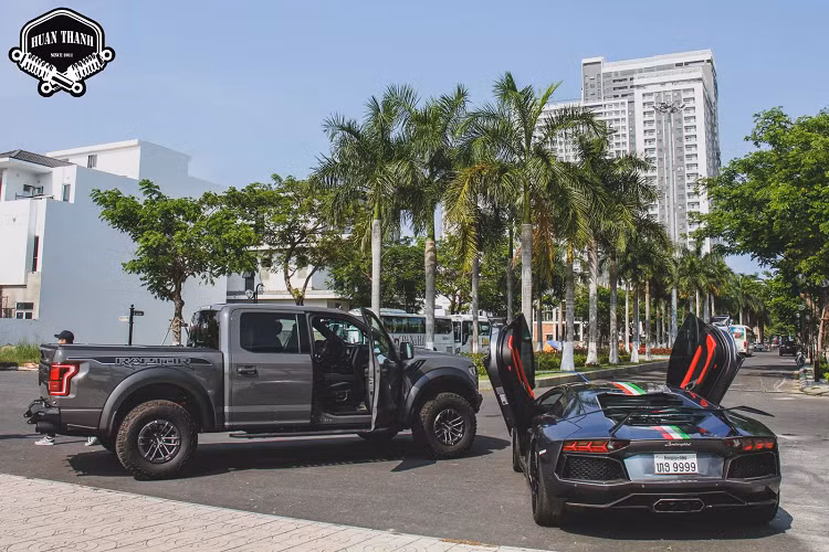 Lọc gió cũng được thay thế trong bản độ này. Cold Air Intake này được những xưởng độ xe trên thế giới sử dụng. Cold Air Intake sẽ được lắp thấp phía dưới gần bánh xe thay vì để trong khoang máy nhằm tránh xa nhiệt nóng dưới nắp capo, dẫn đến lượng không khí mát được hút vào động cơ nhiều hơn giúp quá trình cháy diễn ra hiệu quả hơn.