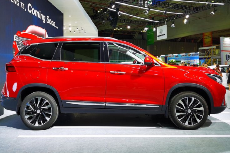 Tuy nhiên, khi chất lượng và độ bền của các dòng xe này không đáp ứng được kỳ vọng, chỉ qua vài năm, dòng xe giá rẻ như BYD, Cherry, Geely, Lifan, Baic,… dần biến mất trên thị trường Việt. Chúng ta cùng chờ xem tuổi thọ của xe Trung Quốc Dongfeng-T5 mới sẽ được bao lâu?