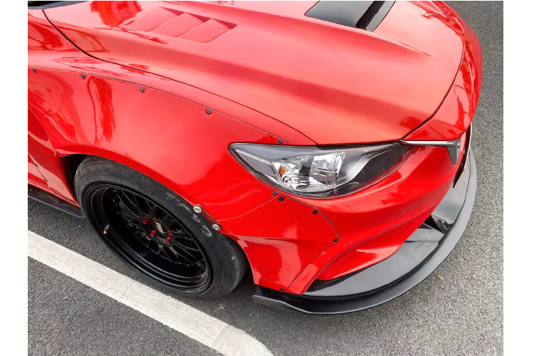 Để độ được như thế này cả một quá trình và cả tâm huyết của chủ xe và tay nghề của người thợ Việt. Hy vọng đây là một gợi ý dành cho những ai yêu thích xe độ theo cách này. Cuối cùng, giá xe Mazda 6 độ này được chủ nhân chào bán với mức giá chỉ 680 triệu đồng.