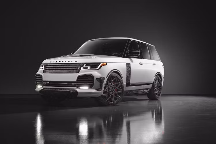 Overfinch Velocity Final Edition 2021 được xây dựng dựa trên SUV hạng sang Range Rover Autobiography và SVAutobiography (cả hai đều dùng động cơ V8 5.0L), kết hợp với bộ bodykit cá tính và nhiều sửa đổi ở bên trong.
