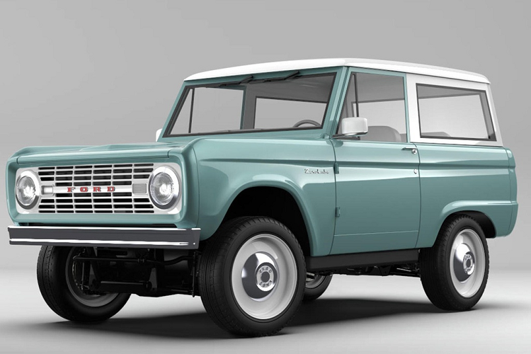 Nếu không có gì thay đổi, Ford Bronco 2021 mới sẽ có mặt tại triển lãm New York Auto Show 2020 tháng tới và bán ra thị trường đầu năm nay. Nếu không muốn chờ đợi, khách hàng có thể chọn bản chạy điện do Zero Labs Automotive sản xuất. Đây được xem là mẫu xe điện Ford Bronco đầu tiên thế giới.