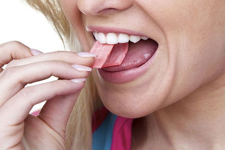 Khi ở những nơi tối tăm, cơ thể con người sẽ tiết ra chất melatonin gây mệt mỏi, buồn ngủ đến hơn 100 lần. Đây là lý do tại sao chúng ta thường cảm thấy buồn ngủ khi lái xe vào ban đêm.