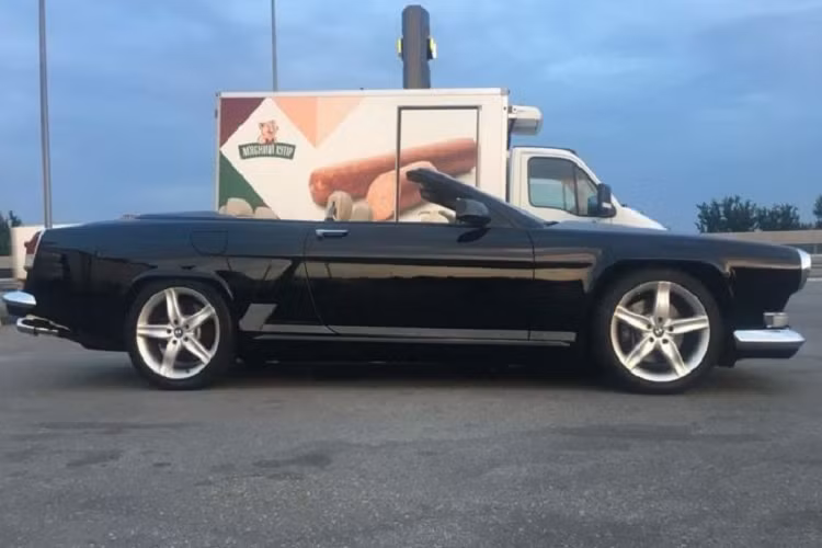 Được phát triển dựa trên BMW 750i thế hệ E32, chiếc xe này gợi liên tưởng đến mẫu xe GAZ-12 ZIM của người Nga. GAZ-12 ZIM là dòng xe được sản xuất bởi Gorky Automotive Plant (GAZ) trong 10 năm, từ 1950 - 1960, với số lượng 21.527 chiếc.