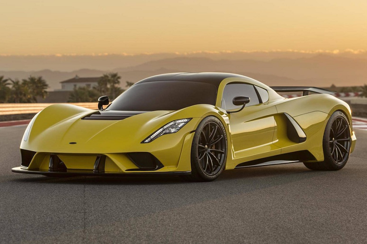 Thông tin về siêu xe Hennessey Venom F5 mới đã xuất hiện nhiều lần trong thời gian qua. Thực tế, đã 6 năm trôi qua kể từ lần đầu lộ diện thông tin năm về siêu xe công suất lớn này.