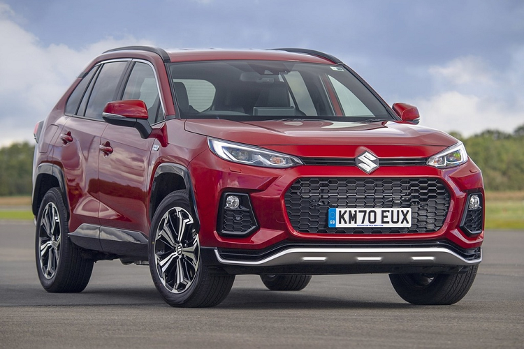 Vào tháng 7/2020 vừa qua, Suzuki đã giới thiệu mẫu SUV mới có tên gọi Across. Điểm khiến Suzuki Across 2021 mới gây được chú ý là bởi dòng xe này được phát triển dựa trên khung gầm, động cơ của Toyota RAV4 bản PHEV (plug-in hybrid, hybrid cắm sạc).