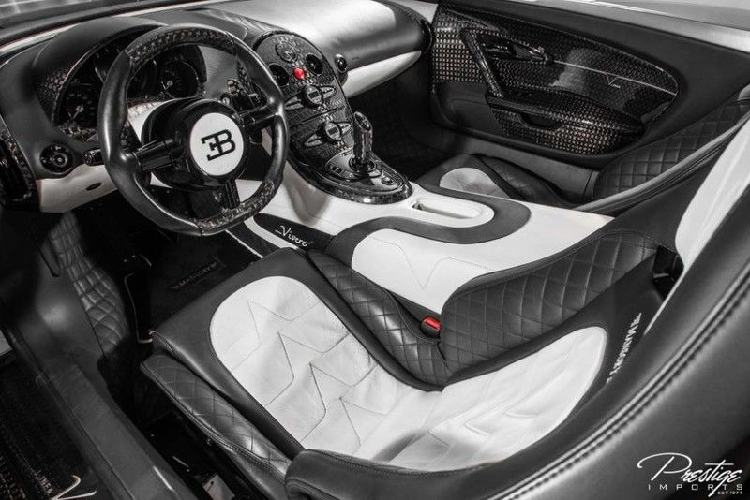 Với gói nâng cấp này, phần cản sau của xe có điểm tương đồng lớn với Super Sport như phần ống xả hay nắp động cơ. Tuy nhiên, Mansory đã thiết kế lại với nhiều chi tiết như hốc gió dạng lồi trên nắp động cơ,…Mansory sản xuất gần như tất cả các thành phần thân xe từ siêu nhẹ, sợi carbon rất mạnh và cứng. Quá trình đông cứng được tiến hành dưới áp lực cao và nhiệt độ trong nồi hấp cải thiện triệt để nhằm nâng cao chất lượng vật liệu.