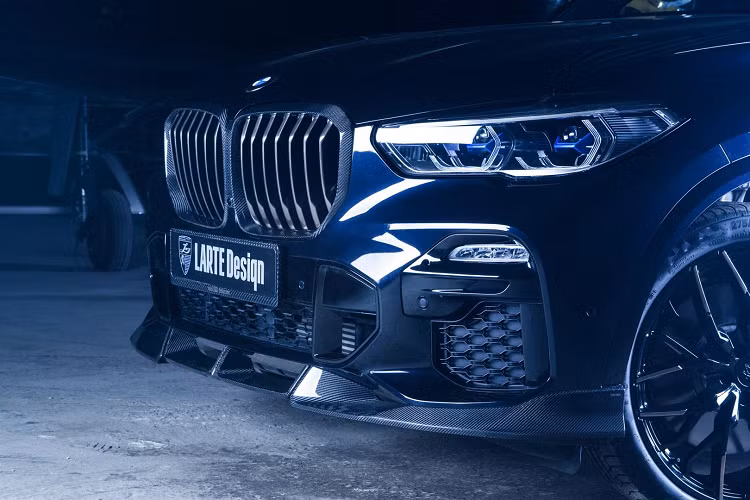 Cụ thể, Larte Design cung cấp bộ bodykit cho bộ 3 trong bộ sưu tập X-Series của BMW bao gồm: X5, X4 và X3.
