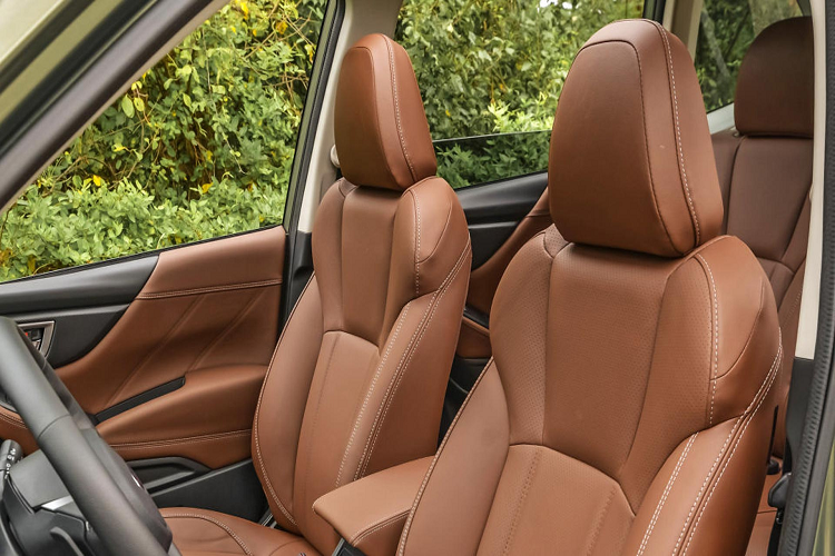 Những khách hàng muốn tìm kiếm sự sang trọng hơn cho chiếc xe có thể lựa chọn phiên bản Limited với mức giá 31,395 USD (~728 triệu đồng). Ở phiên bản này xe trang bị mâm xe 18 inch độc quyền, gương chiếu hậu đồng màu xe, viền đèn sương mù chrome. Phiên bản LImited cũng sẽ sở hữu tính năng Hỗ trợ điểm mù, Hỗ trợ chuyển làn và Cảnh báo giao thông cắt ngang sau xe.