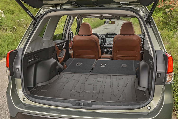 Cuối cùng, với phiên bản cao cấp nhất Subaru Forester Touring 2021 với giá bán 34,895 USD (khoảng 809 triệu đồng), xe sẽ trang bị hệ thống cảnh báo tài xế mất tập trung cùng một số nâng cấp khác.