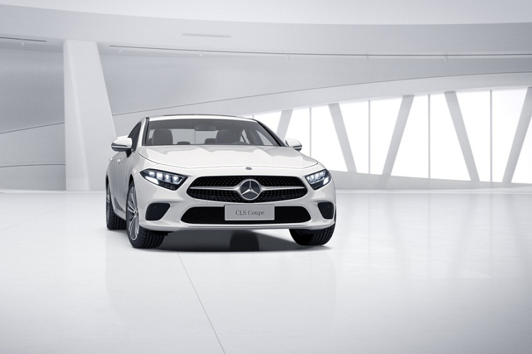 Với tên gọi CLS 260, đây là phiên bản có hiệu suất thấp nhất trong gia đình CLS tại thị trường tỷ dân này, bên cạnh CLS 300 và CLS 350. Xe sử dụng động cơ turbo 4 xilanh dung tích 1.5L chia sẻ chung với dòng C-Class. Hiệu suất xe đạt 184 mã lực tại vòng tua máy 6.100 vòng/phút và mô men xoắn cực đại 280 Nm tại vòng tua 3.000-4.000 vòng/phút.