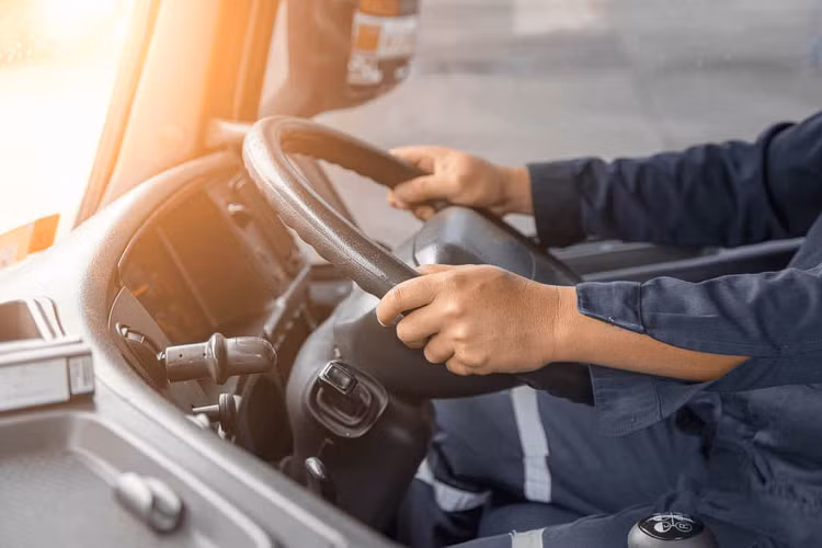 Canh giac voi loi thuong gap tren oto sau nhieu nam su dung-Hinh-3