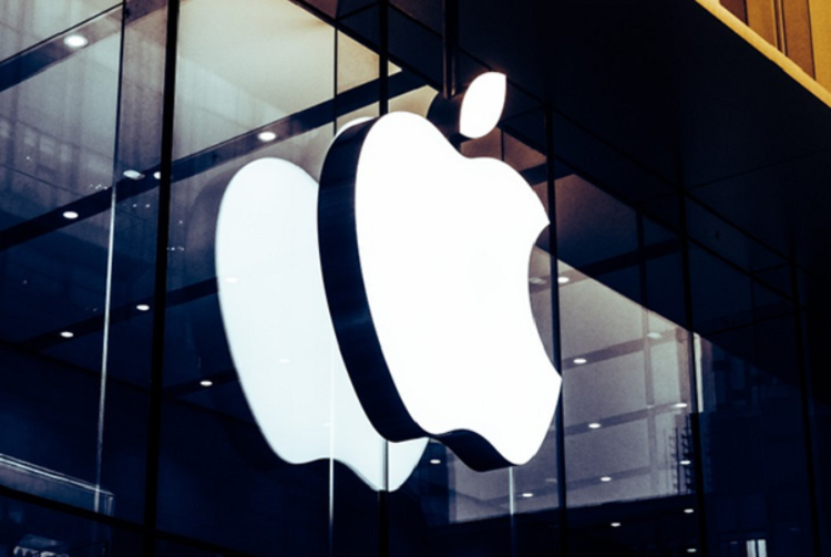 Hon mot nua Apple Store mo cua tro lai tai Trung Quoc