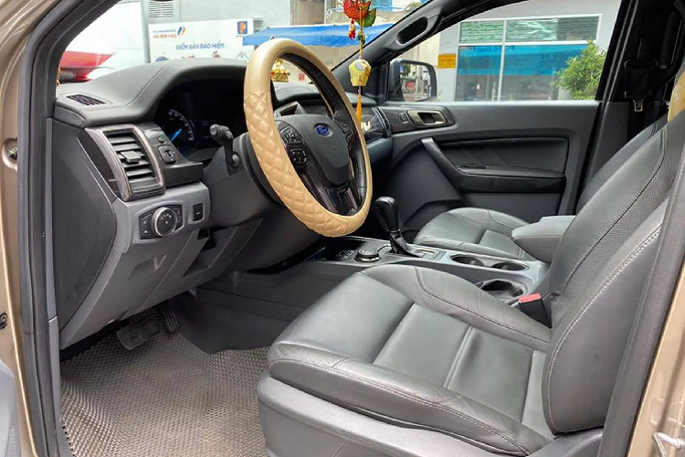 Động cơ cho công suất tối đa 200 mã lực tại 3.000 vòng/phút và mô men xoắn cực đại 470 Nm tại 1.750 - 2.500 vòng/phút.