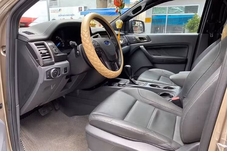 Động cơ cho công suất tối đa 200 mã lực tại 3.000 vòng/phút và mô men xoắn cực đại 470 Nm tại 1.750 - 2.500 vòng/phút.