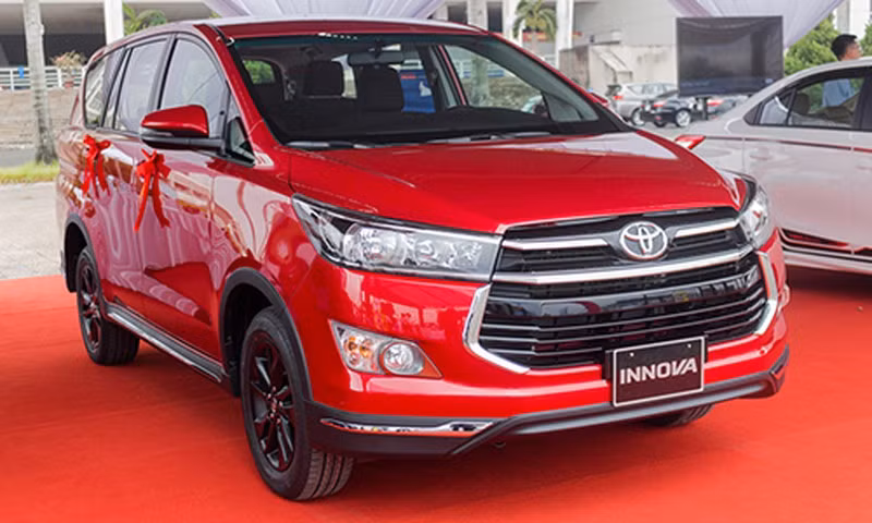 Toyota Fortuner va Innova doi moi dinh loi hop so tai Viet Nam-Hinh-2