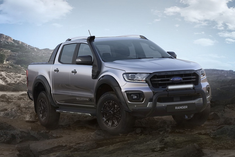 Ford Australia phân phối Ranger Wildtrak X thế hệ mới với 6 phiên bản màu sắc, trong đó có màu trắng ngọc trai (Arctic White) là màu sơn mới nhất của Ford. 2 phiên bản khác là Ranger Wildtrak tiêu chuẩn và Ranger XLT cũng có thêm tùy chọn màu sơn này.