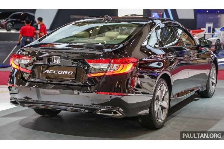 Theo thông cáo báo chí, Accord 2020 tại Malaysia sẽ có sức mạnh 199 mã lực và mô-men xoắn 260 Nm. Với sức mạnh này, Honda Accord tại Malaysia là phiên bản mạnh nhất trong khu vực Đông Nam Á. Tại thị trường Thái Lan và Indonesia, sức mạnh của Accord chỉ là 188 mã lực và mô-men xoắn 243 Nm. Tại Việt Nam, dù mô-men xoắn đạt 260 Nm, công suất vẫn chỉ dừng ở 188 mã lực.