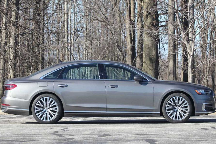  Audi A8 – 39,8 ngày Audi A8 đứng ở vị trí thứ 3 trong danh sách với mức giá bán trung bình là 52.687 USD và thời gian trung bình là 39,8 ngày.