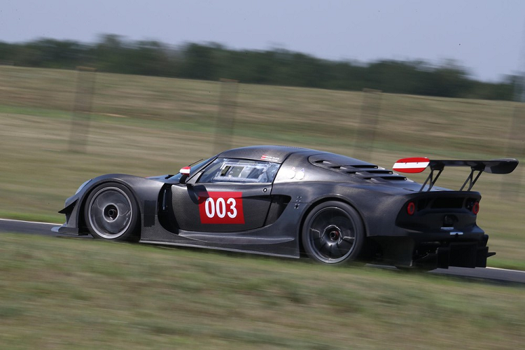 Mới đây, một công ty tới từ nước Áo, Jubu Performance, đã chế tạo một mẫu xe mới bằng cách vận dụng triết lý của Lotus. JP Zero của Áo là một chiếc xe đua phân hạng GT2 thân vỏ sợi carbon hoàn toàn dựa trên Lotus Exige. Phiên bản cụ thể JP Zero trong ảnh đây có sử dụng một khối động cơ tăng áp kép V6 dung tích 3.5 lít mà có tua máy lên tới 7.200 vòng/phút. Jubu có cung cấp tất cả 3 phiên bản của chiếc xe gồm ZEROrace, ZEROtrack, và ZEROstreet.