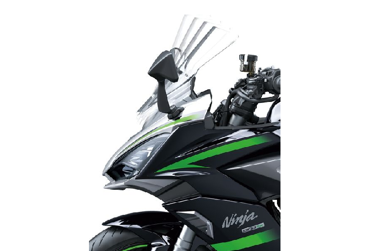 Bên cạnh đó, xe được trang bị khá nhiều công nghệ hiện đại như hệ thống đèn chiếu sáng công nghệ LED, 3 chế độ lái thích ứng gồm Sport, Road và Rain. Đối với mỗi chế độ lái, Kawasaki Ninja 1000SX 2020 đều được tuỳ chỉnh riêng sao cho phù hợp với điều kiện vận hành thực tế.