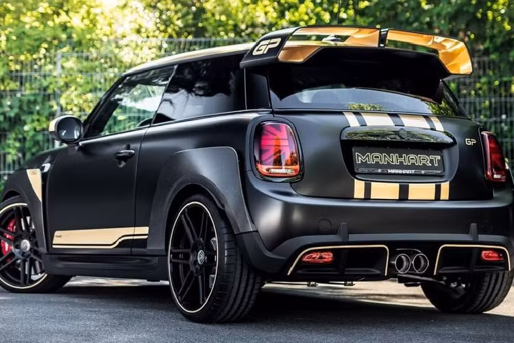 Cuối cùng, trong tương lai, Manhart sẽ tiếp tục giới thiệu thêm nhiều tùy chọn khác như ống dẫn khí sợi carbon từ ARMAspeed, hệ thống ống xả bằng thép không gỉ có điều khiển van, hai tùy chọn ống xả (có hoặc không có bộ chuyển đổi xúc tác) và các ống xả có kích thước 100 mm với lớp phủ carbon hoặc gốm. Mức giá xe MINI John Cooper Works GP sau độ hiện chưa được công bố cụ thể.