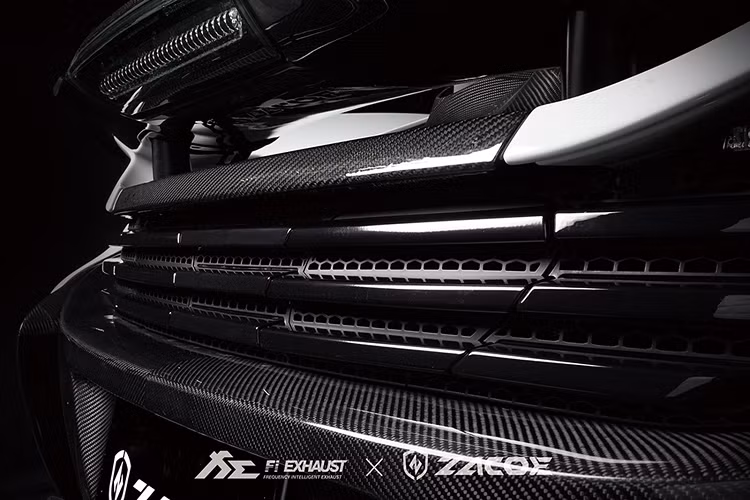 Hệ thống xả này sẽ được đi kèm một điều khiển từ xa để điều khiển độ lớn nhỏ của âm thanh và khách hàng hoàn toàn có thể sử dụng bộ điều khiển từ xa để chuyển giữa chế độ âm thanh to nhất và chỉnh chế độ nhỏ nhất cho một chuyến đi thoải mái.