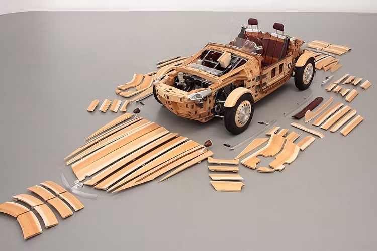 Vậy chuyện gì đã xảy ra với concept Setsuna kể từ đó cho tới nay? Nó có thể là đang nằm yên trong một nhà kho nào đó ở Nhật Bản, với đồng hồ 100 năm kêu tích tắc chậm rãi.