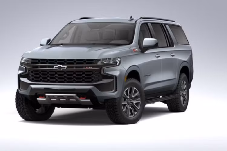 Vào tháng 12 năm ngoái, Chevrolet Suburban thế hệ mới nhất đã chính thức ra mắt cùng với chiếc Tahoe, trong đó, Tahoe đã có ngay bản Z71 mạnh mẽ còn Suburban thì mãi tới hôm nay mới được thiệu Z71.