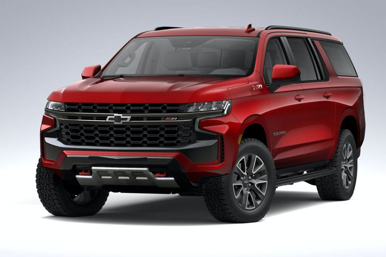 Giá xe Chevrolet Suburban Z71 mới bán ra khởi điểm từ 63.195 USD (khoảng 1,474 tỷ đồng), và tăng lên gần 70.000 USD (khoảng 1,633 tỷ đồng) khi khách hàng chọn bản động cơ V8 6.2L và gói tùy chọn Z71 Signature.