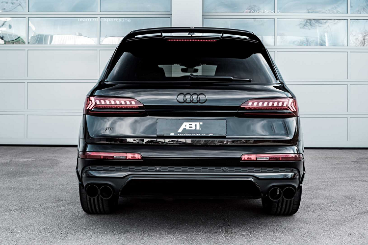 Cabin xe cũng được nâng cấp công nghệ. Nhìn chung, hãng độ có trụ sở tại Kempten, Đức đã biến chiếc Audi SQ7 trông dữ tợn hơn so với nguyên bản.