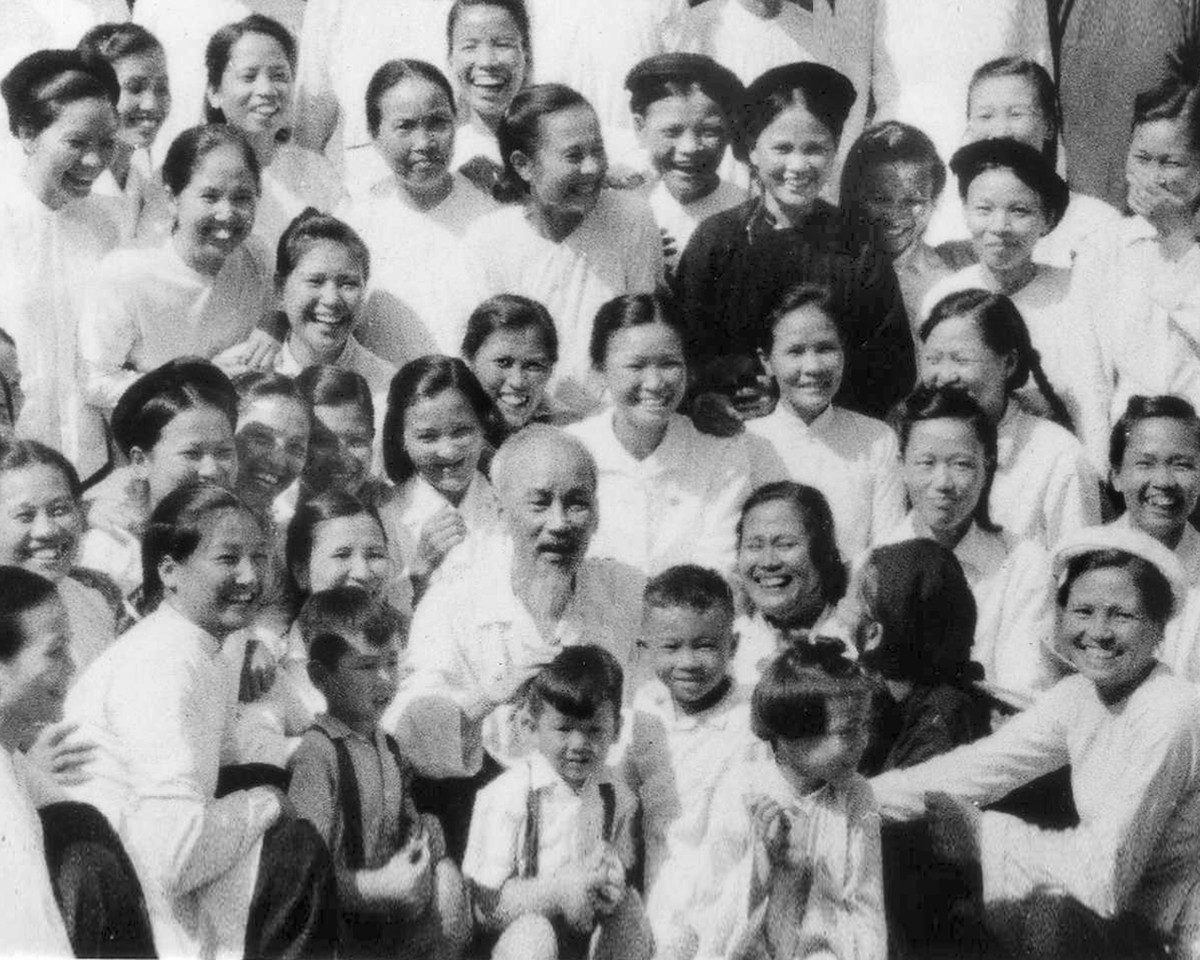 Nghe si nhiep anh Trinh Hai nho ky niem ve Bac Ho-Hinh-3