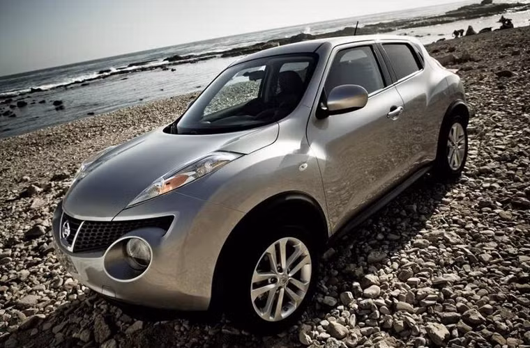 Nếu bị đũa thần “ngố” của bà tiên gõ phải, thì có lẽ Nissan Juke đã bị gõ rất nhiều lần!