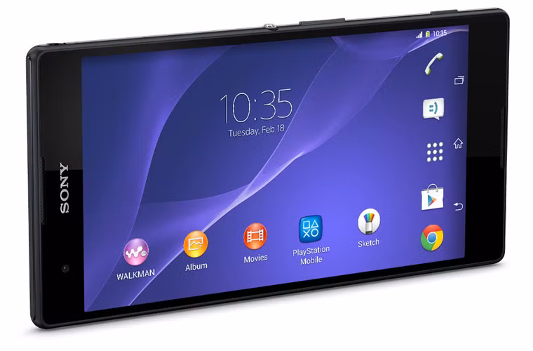So với một chiếc điện thoại có màn hình 6 inch, Xperia T2 Ultra có diện mạo tinh tế. Điện thoại có trọng lượng rất nhẹ giúp bạn dễ dàng giải trí trong khi di chuyển.