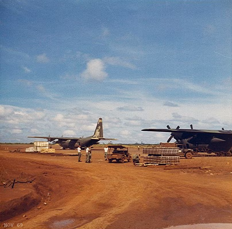  Sân bay quân sự của Mỹ ở Buôn Ma Thuột.