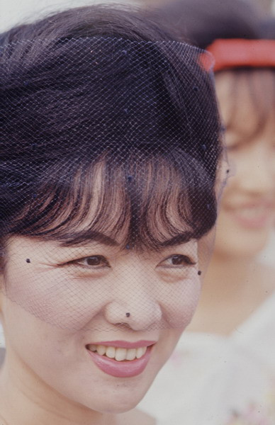 Chân dung cận cảnh bà Trần Lệ Xuân. Ảnh: John Leongard.