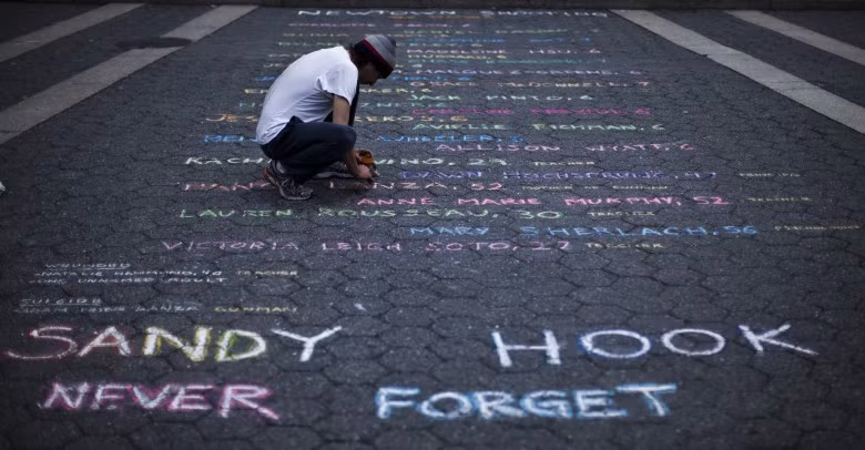 Trong năm 2015, có 64 vụ xả súng tại trường học xảy ra ở Mỹ.