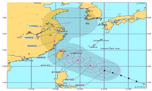 Sieu bao Nepartak sap do bo vao Dai Loan